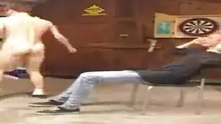 أوضة فراش كبيرة – قضيبان صلبان، فرج واحد راغب