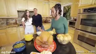 يقذف دخل كس لبنت