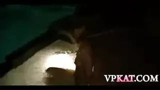 الفتاة اللعوبة