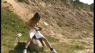 شهوة سحاقية غير مقتطعة: جنس على طراز الحيوانات المتوحشة لإرضاء بعضهن