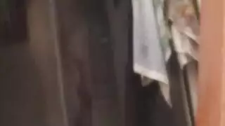 كاميرا سرية في الحمام فتاة تستمني تحت الماء