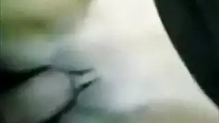 مقارنة حجم الأشقاء: هي تختار دائمًا القضيب الأكبر